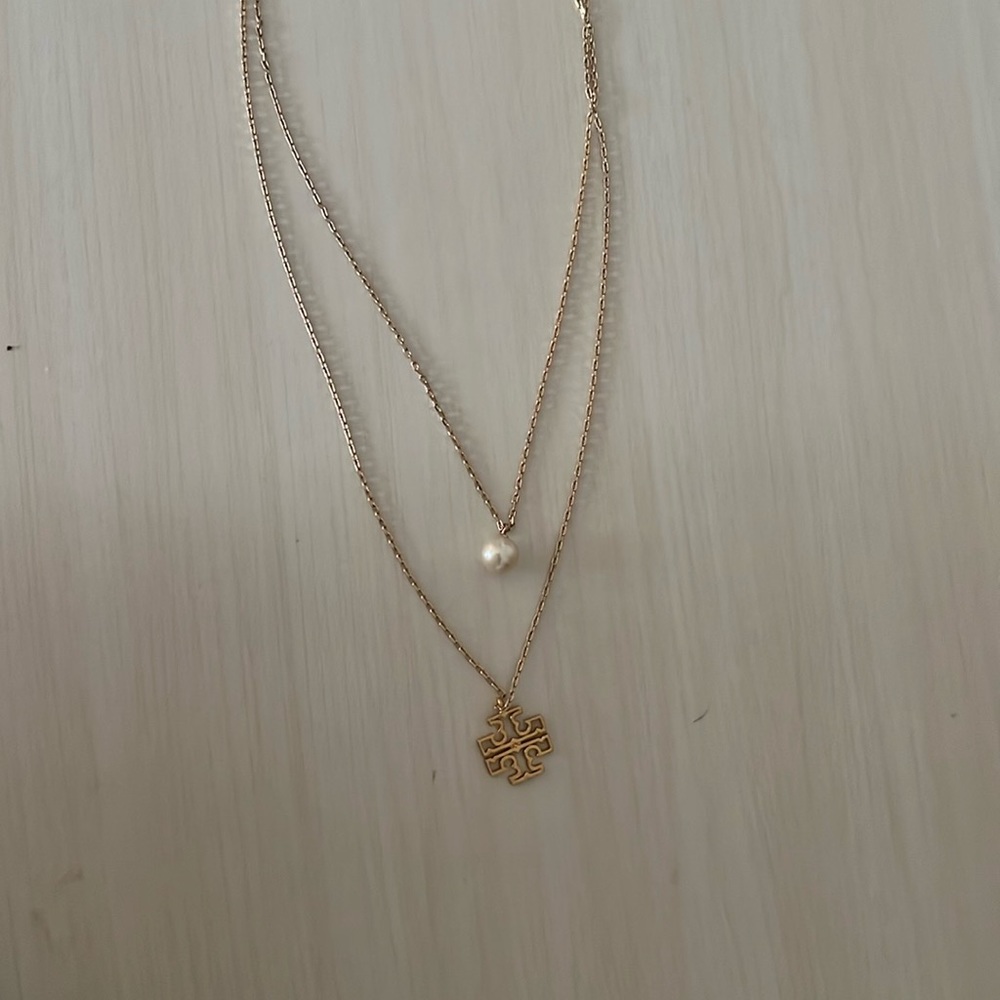 tori burch gold necklace, new